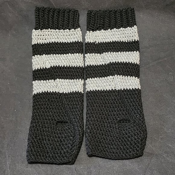 NWT Hand-Crocheted Fingerless Gloves - Picture 1 of 2